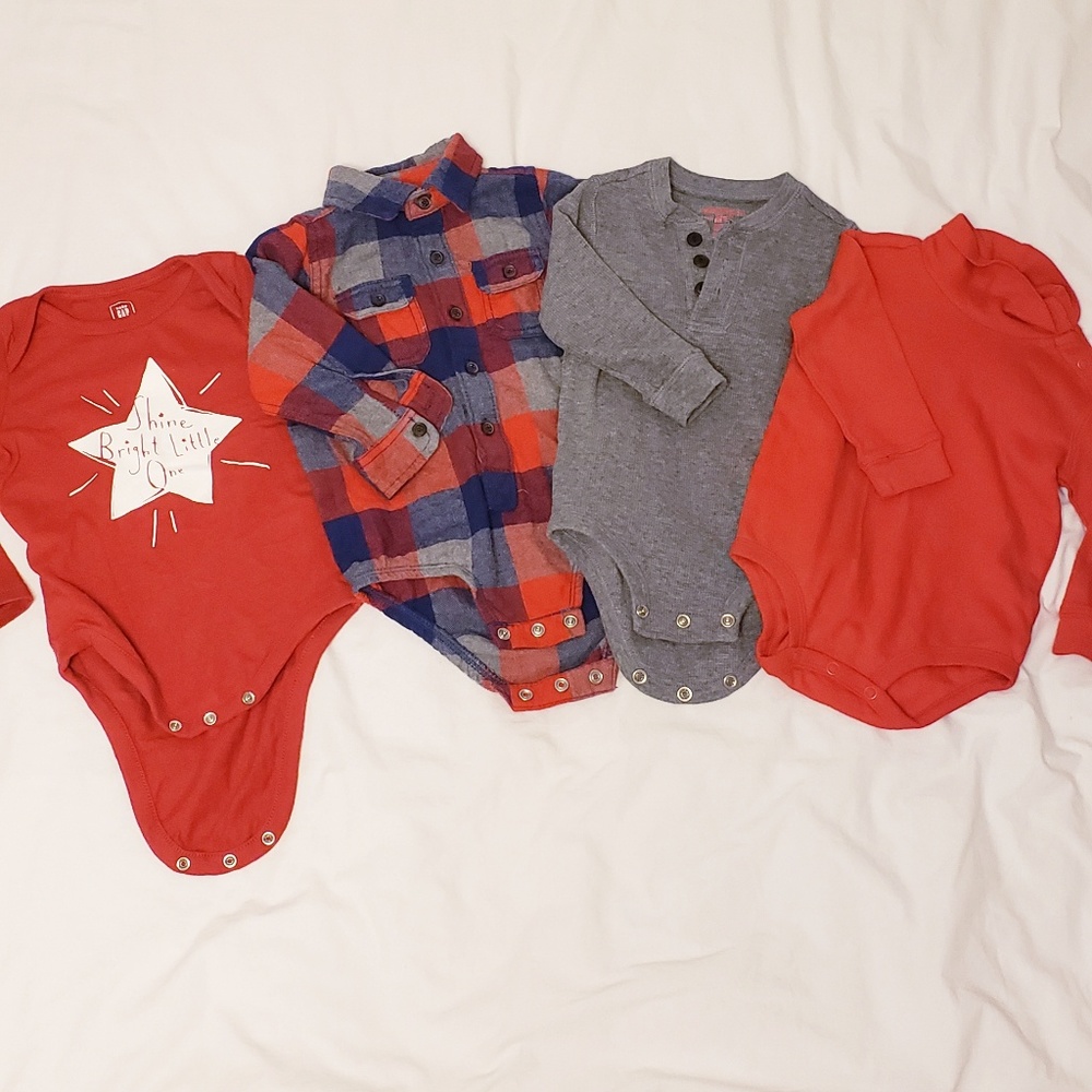 4 Onesies-18 M